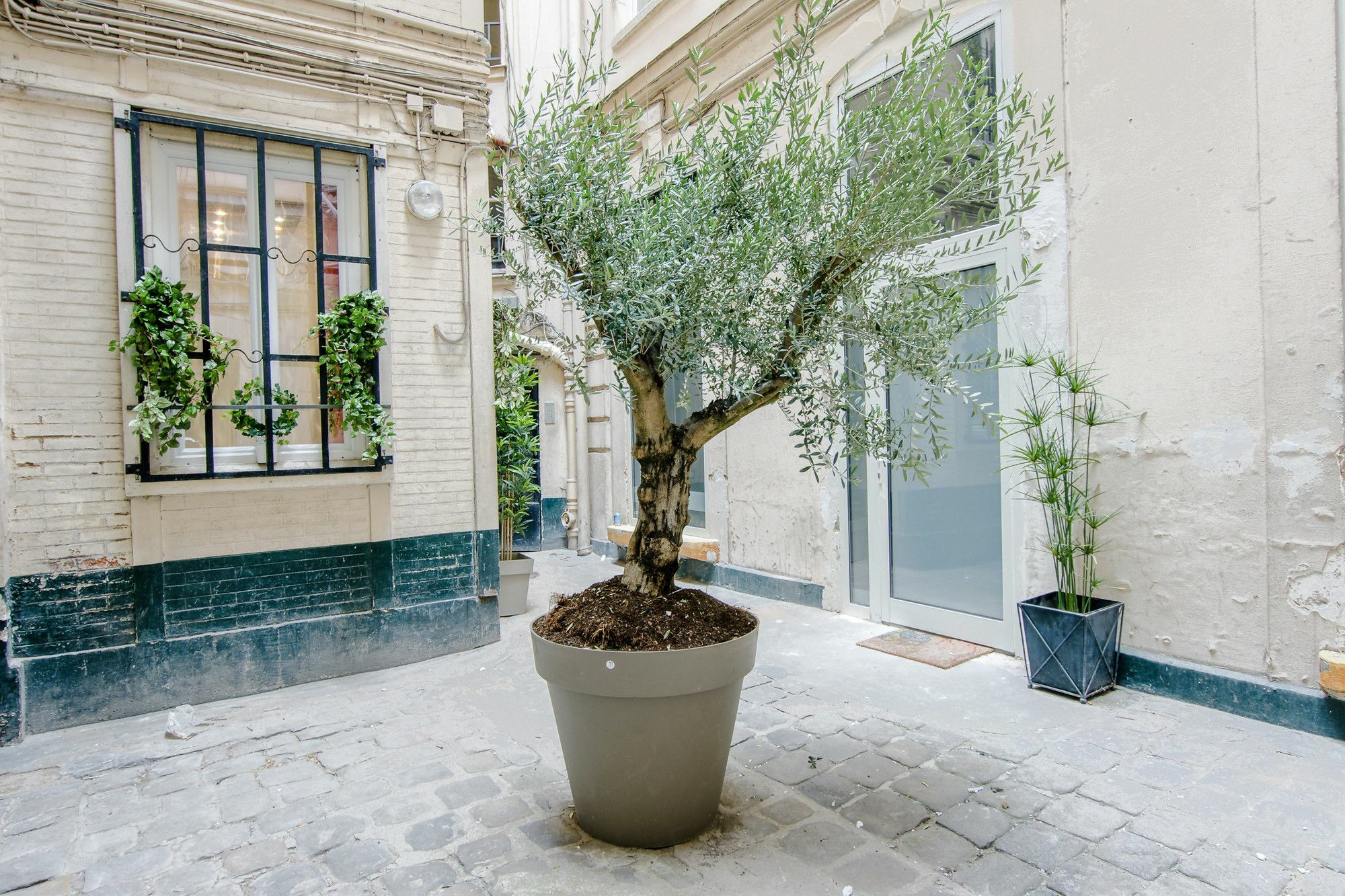 25 Atelier Marvel Montorgueil Apartment Париж Екстериор снимка
